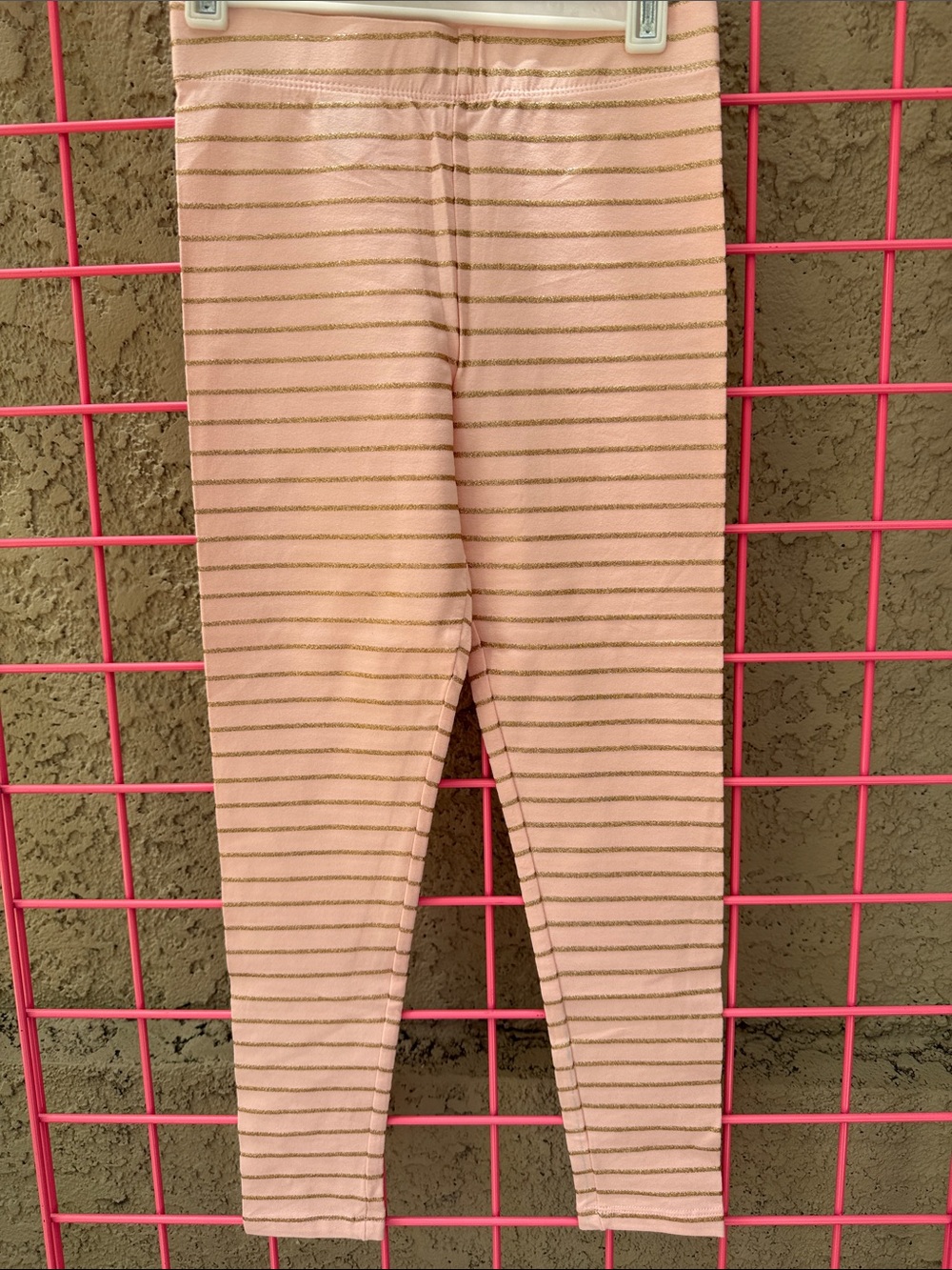 New light peach/gold Tommy Bahama cotton leggings